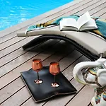 The Iflissen Pavilion - Luxury Villa Lamorlaye