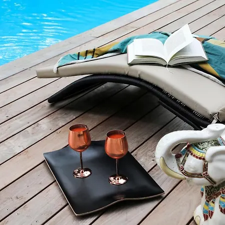 The Iflissen Pavilion - Luxury Villa Lamorlaye