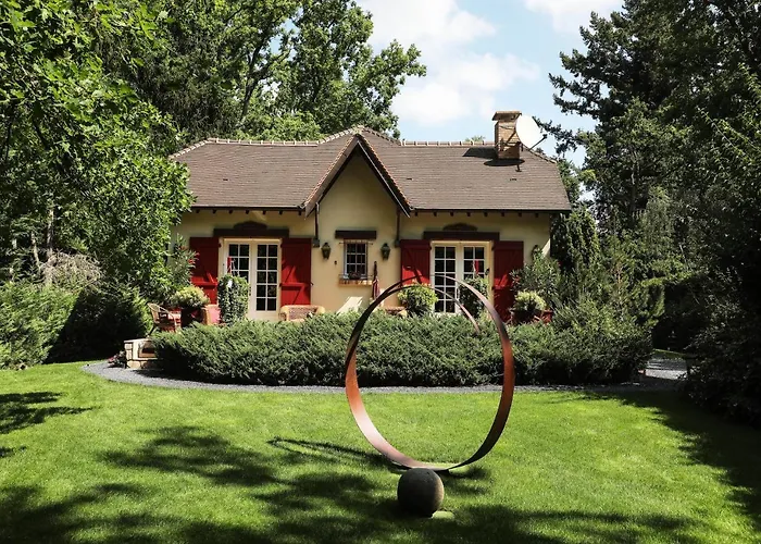 The Iflissen Pavilion - Luxury Villa